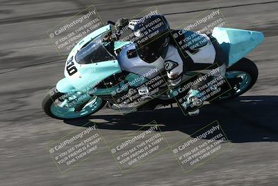 media/Jan-16-2026-CVMA Friday Practice (Fri) [[6f2bf47531]]/5-Racer 4-Trackday1/Session 2 (Bowl)/